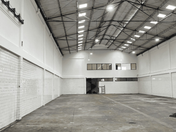 Bodega en Arriendo – Barrio Garcia Rovira